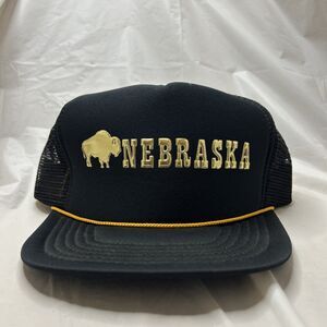 Vintage Black Gold Nebraska Snapback Trucker Mesh Souvenir Hat Buffalo